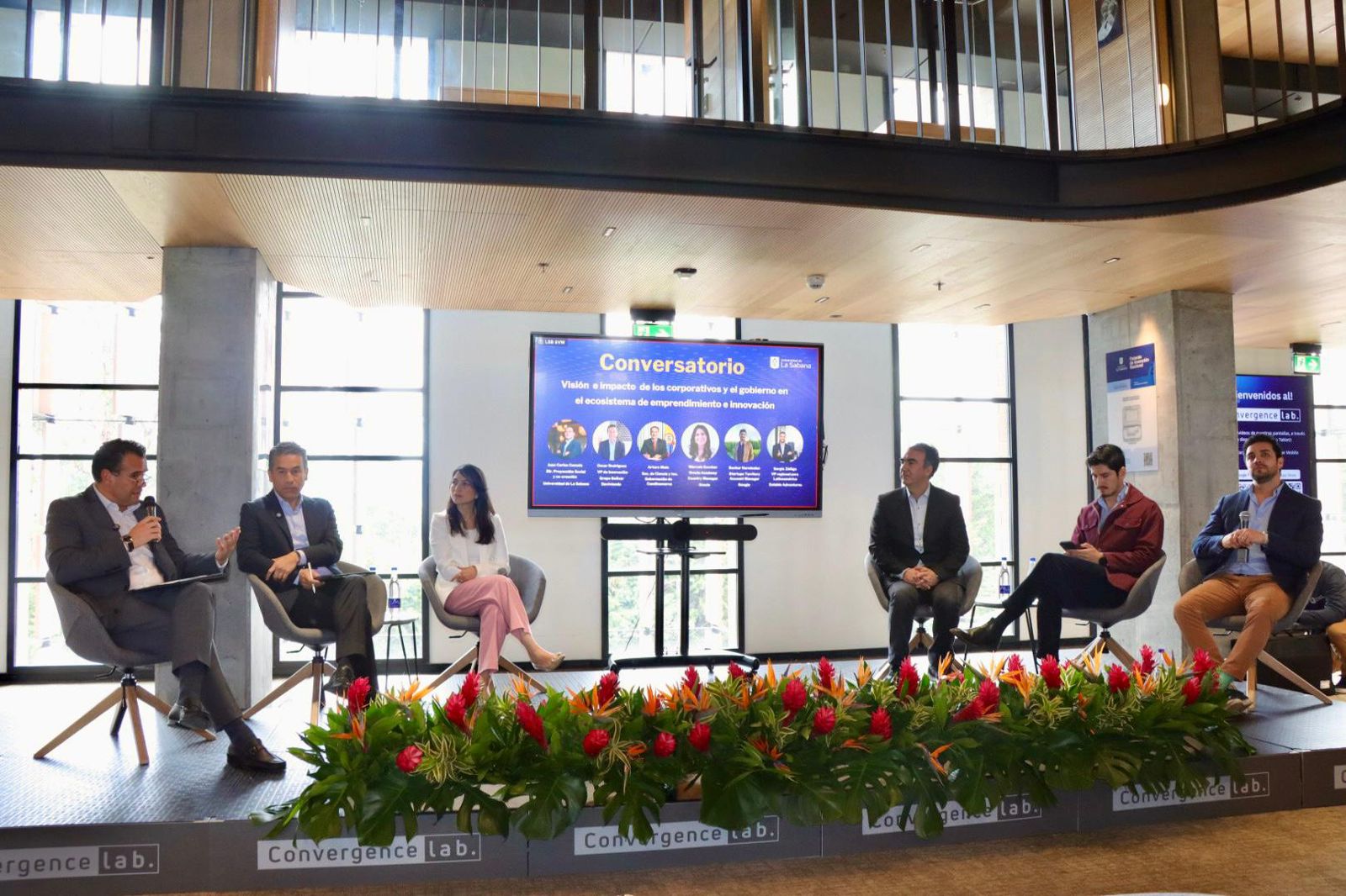 La Gobernación de Cundinamarca realizo cinco nuevos laboratorios de innovación y tecnología promoviendo el emprendimiento en la región