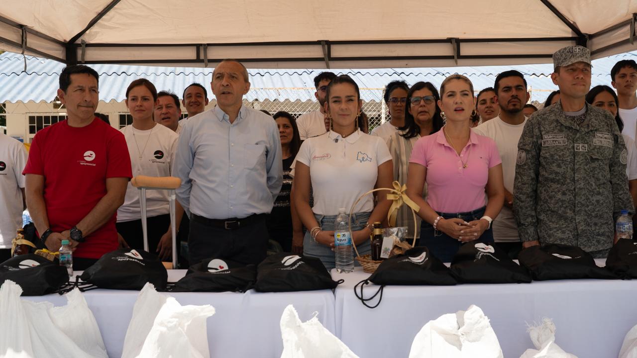 La Gobernación De Cundinamarca Entrega Pupitres Y Kits Escolares Para Promover Y Fortalecer La Equidad Educativa En Villeta.