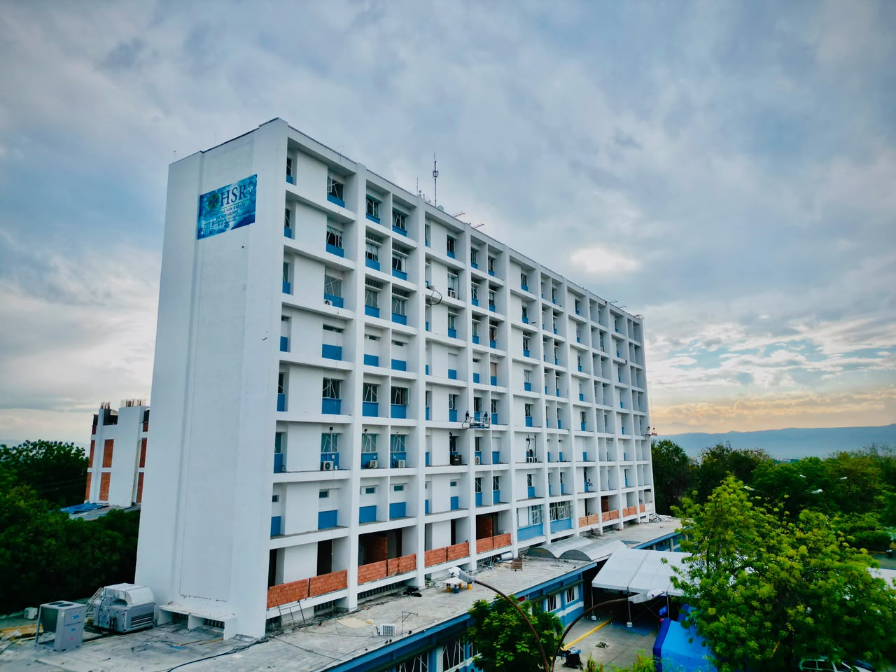 Hospital San Rafael de Girardot pasa del 8% al 85% de capacidad y abre nueva fase de especialidades.